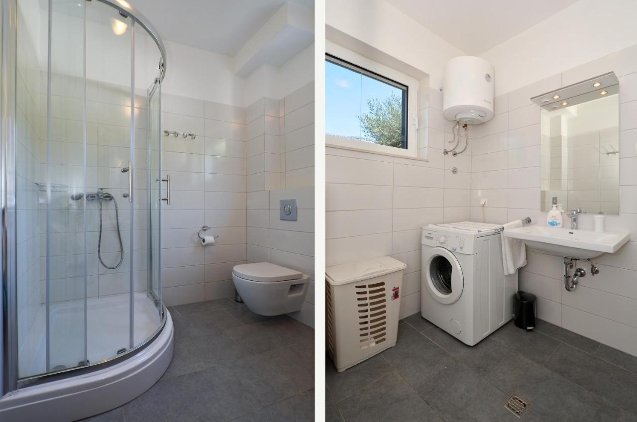 Holiday Home Nevera Kaštela Εξωτερικό φωτογραφία